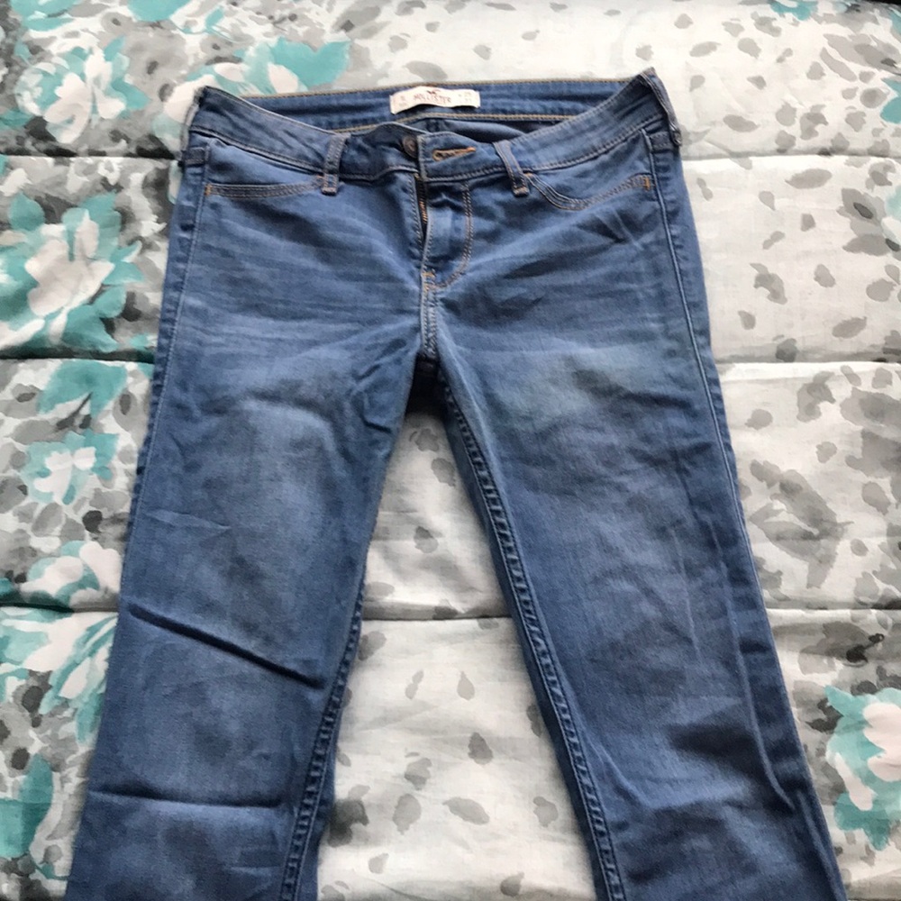 Hollister Lightwash Jeans